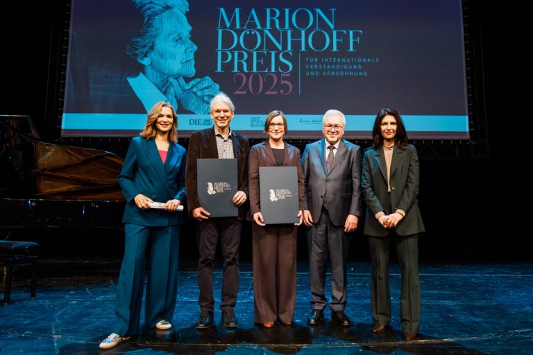 EinDollarBrille e.V. mit Marion-Dönhoff-Preis 2025 ausgezeichnet